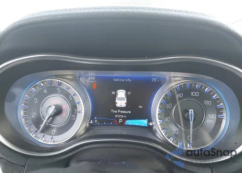 2017 Chrysler 300C from USA, damaged, VIN 2C3CCAEG4HH564715